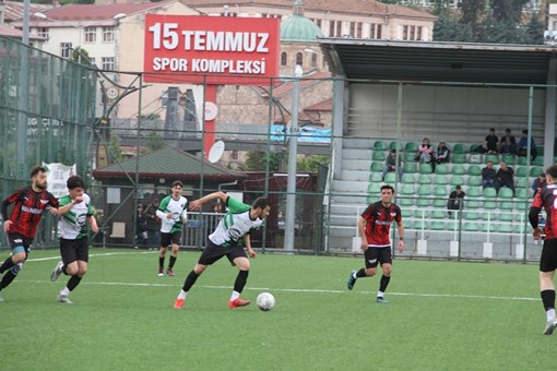 YAĞLIDERESPOR DEPLASMANDA GÜRKÖYSPOR