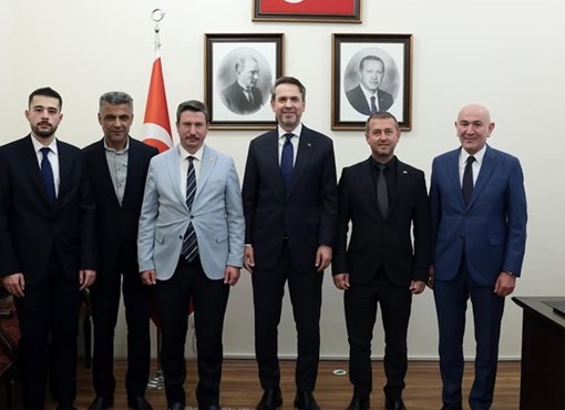 ENERJİ VE TABİ KAYNAKLAR BAKANI İLE GÖRÜŞTÜ