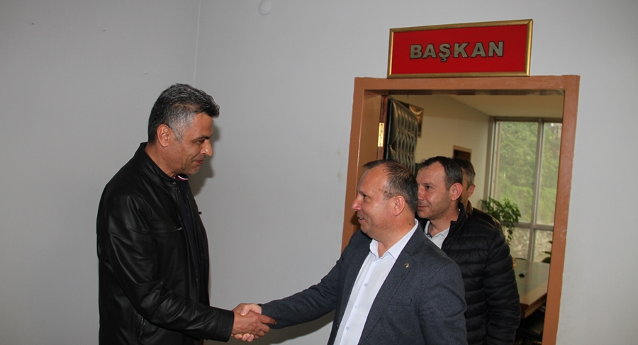 MHP ÇAYIROVA İLÇE BAŞKANI ÖZDEMİRDEN BAŞKANLARA ZİYARET