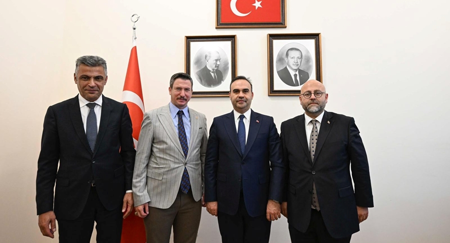 SANAYİ VE TEKNOLOJİ BAKANINI ZİYARET ETTİ