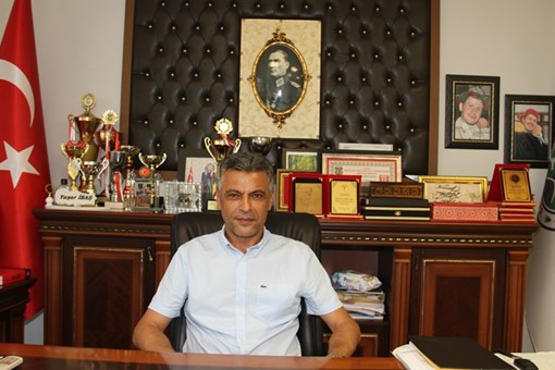 BAŞKAN İBAŞ  YILIN EN İYİ İLÇE BELEDİYE BAŞKANI SEÇİLDİ