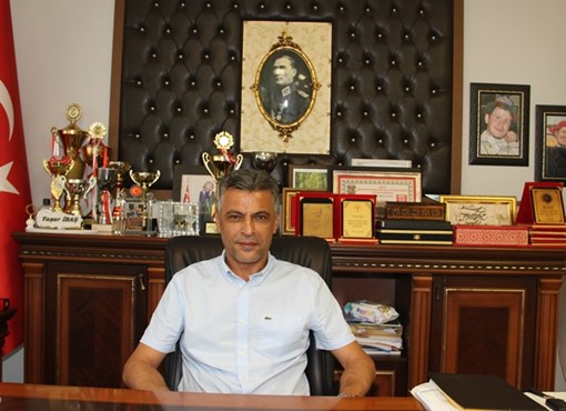 BAŞKAN İBAŞ  YILIN EN İYİ İLÇE BELEDİYE BAŞKANI SEÇİLDİ