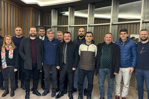 GİRESUN YAĞLIDERELİLER DERNEĞİNİNİN YENİ BAŞKANI AHMET DEMİRAY OLDU