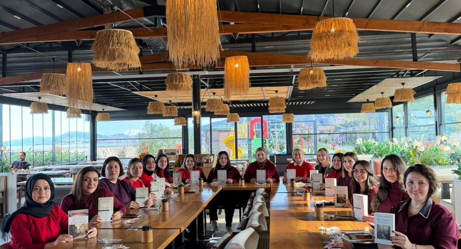 İLHAM VEREN KİTAP KULÜBÜ ÖRNEK TEŞKİL EDİYOR