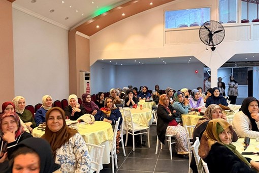 GİRESUN ŞEFKAT ELİ DERNEĞİNDEN ANNELER GÜNÜ PROGRAMI