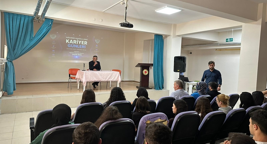 KAYMAKAM BÜYÜKSERİN VE BAŞKAN İBAŞ KARİYER GÜNLERİ ETKİNLİĞİNE KATILDI